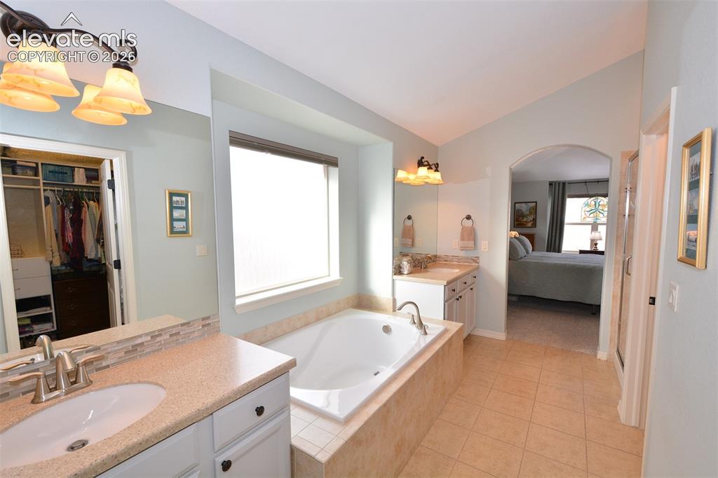 2917 Sovereign View Colorado Springs CO 80920