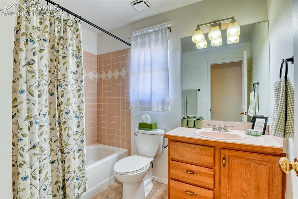 6450 Mesedge Drive Colorado Springs CO 80919