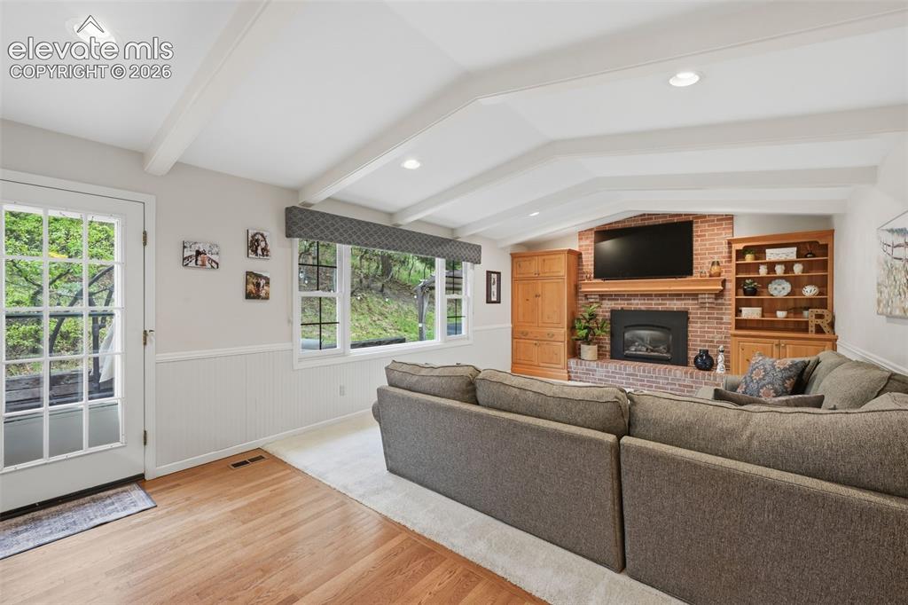 6914 Oak Valley Drive Colorado Springs CO 80919