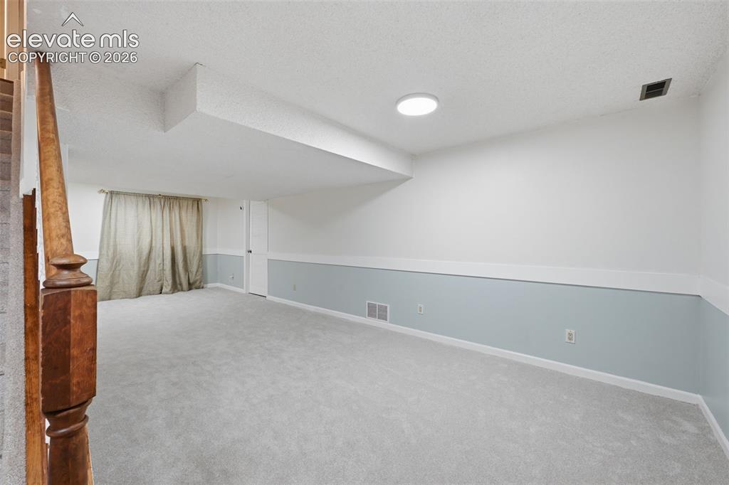 6914 Oak Valley Drive Colorado Springs CO 80919