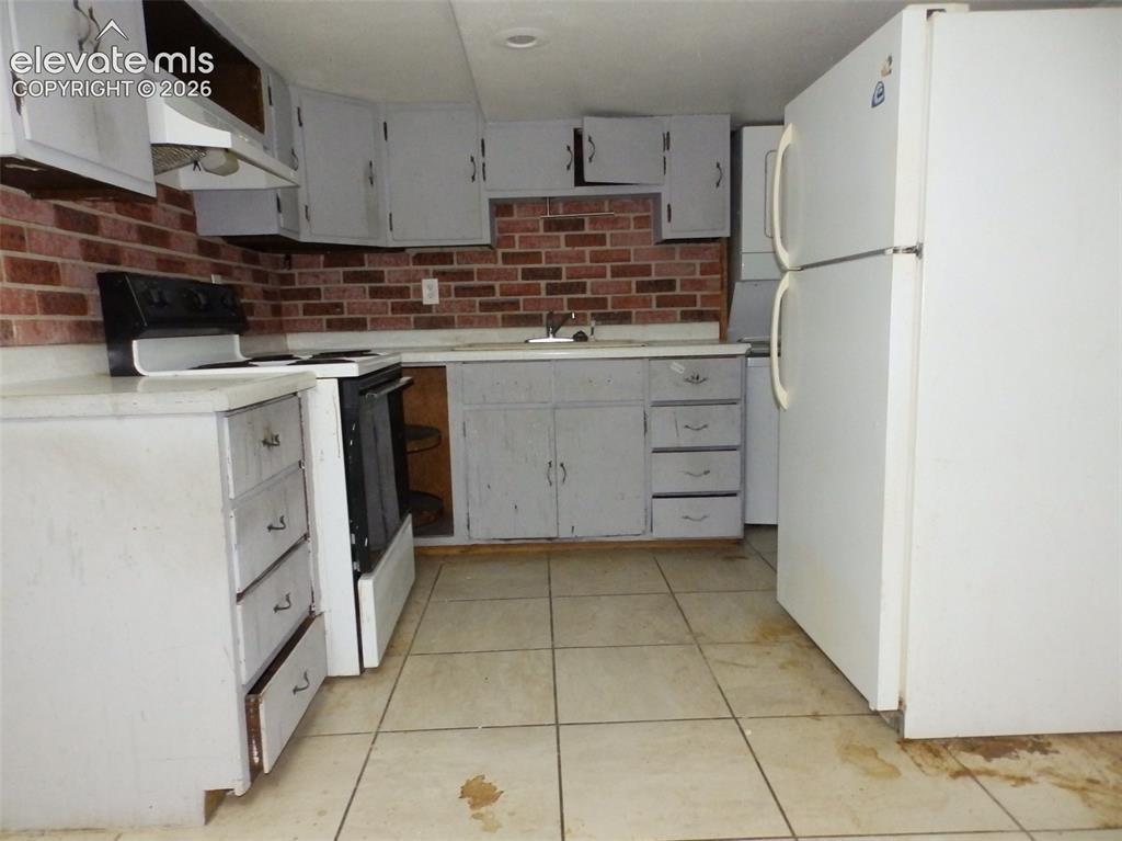 125 E 3rd Street Cheyenne Wells CO 80810