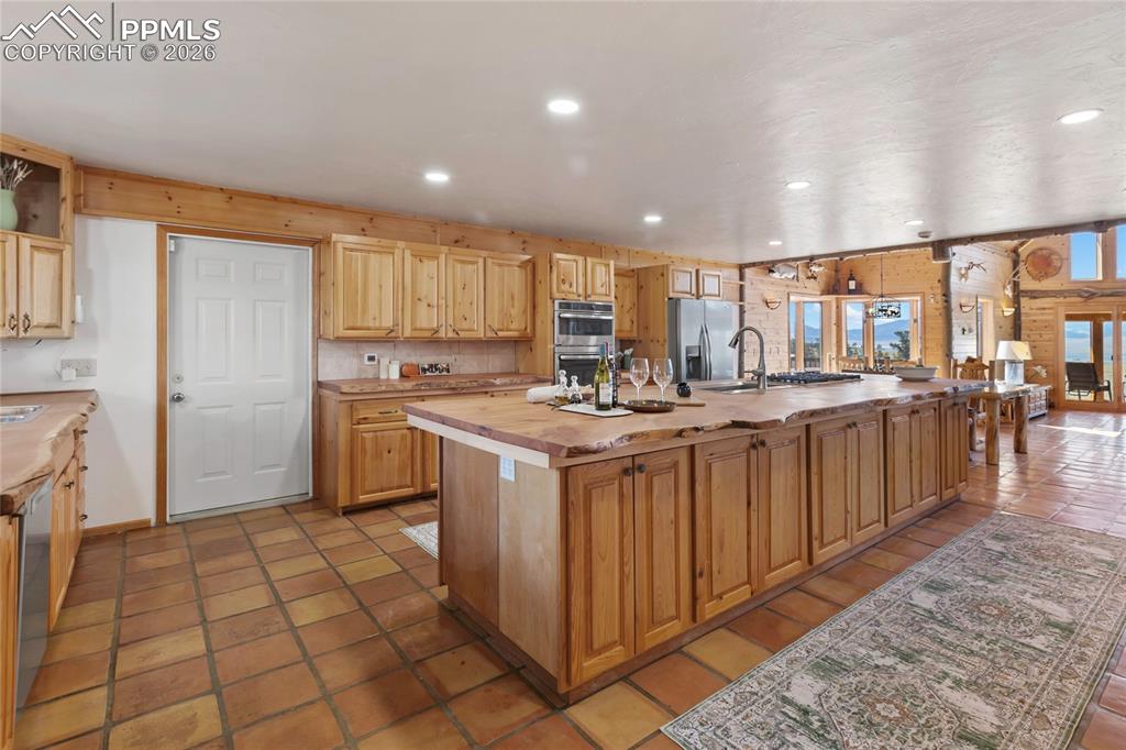 790 Tiara Road Lake George CO 80827