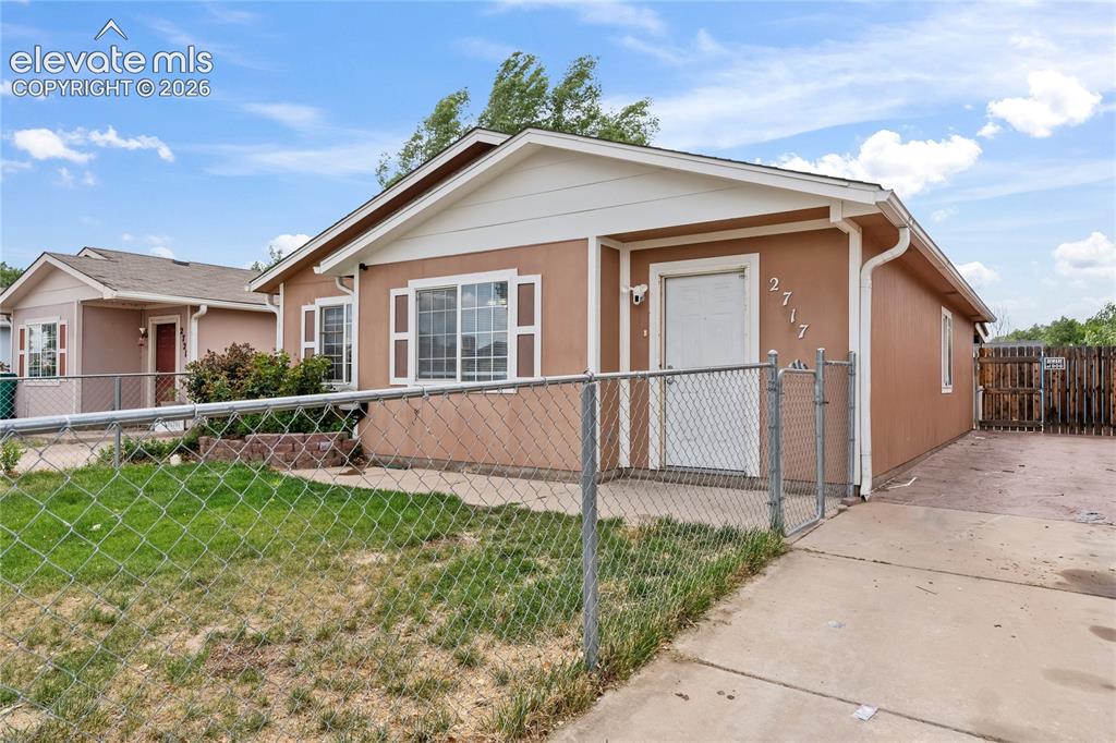 2717 Ontario Street Pueblo CO 81004