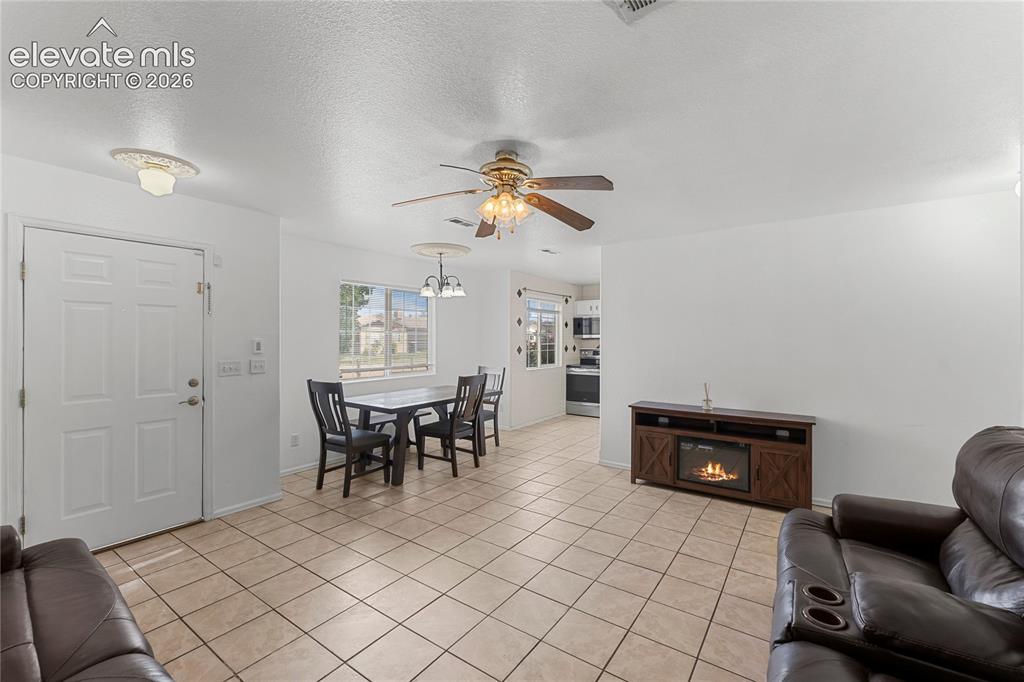 2717 Ontario Street Pueblo CO 81004