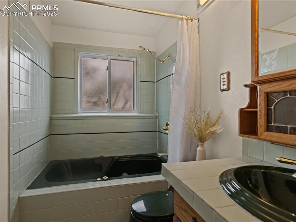 1110 Branding Iron Drive Colorado Springs CO 80915