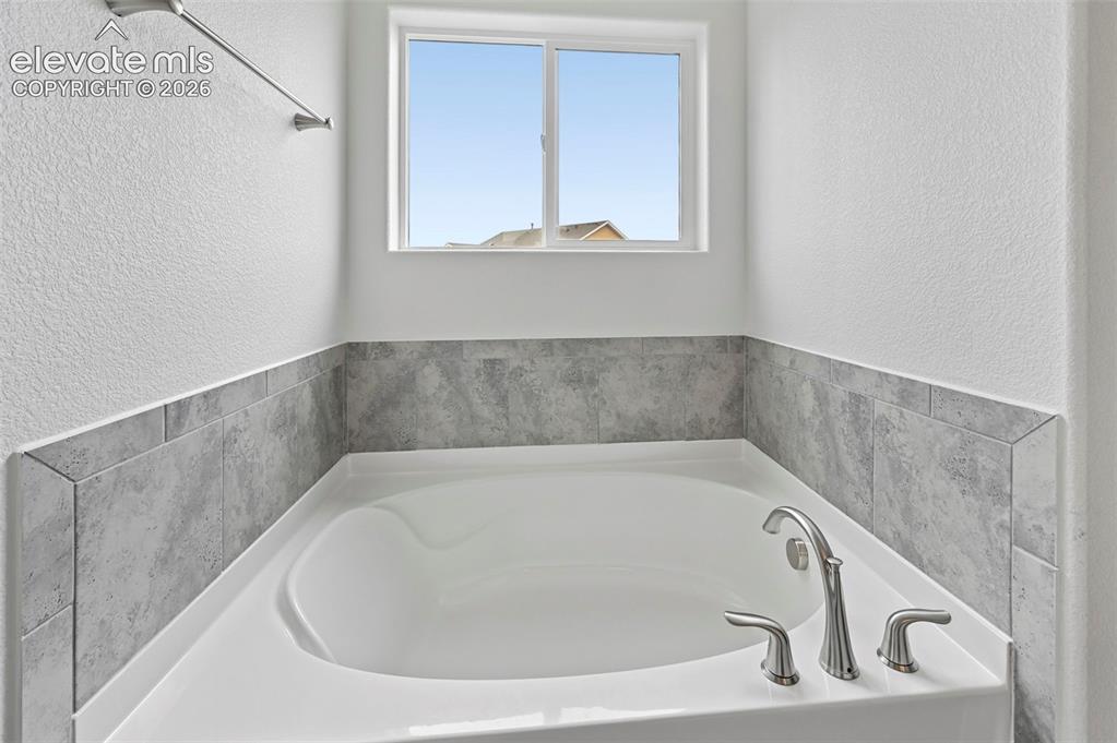 6007 Wendy Stream Way Colorado Springs CO 80924