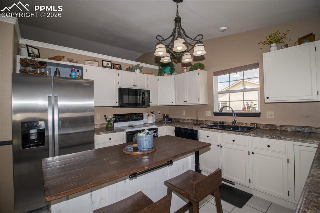 560 N Robinson Avenue Florence CO 81226