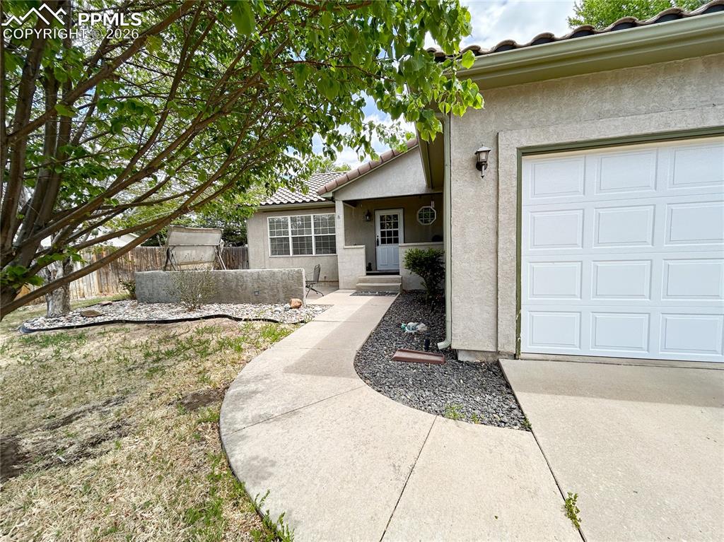 560 N Robinson Avenue Florence CO 81226