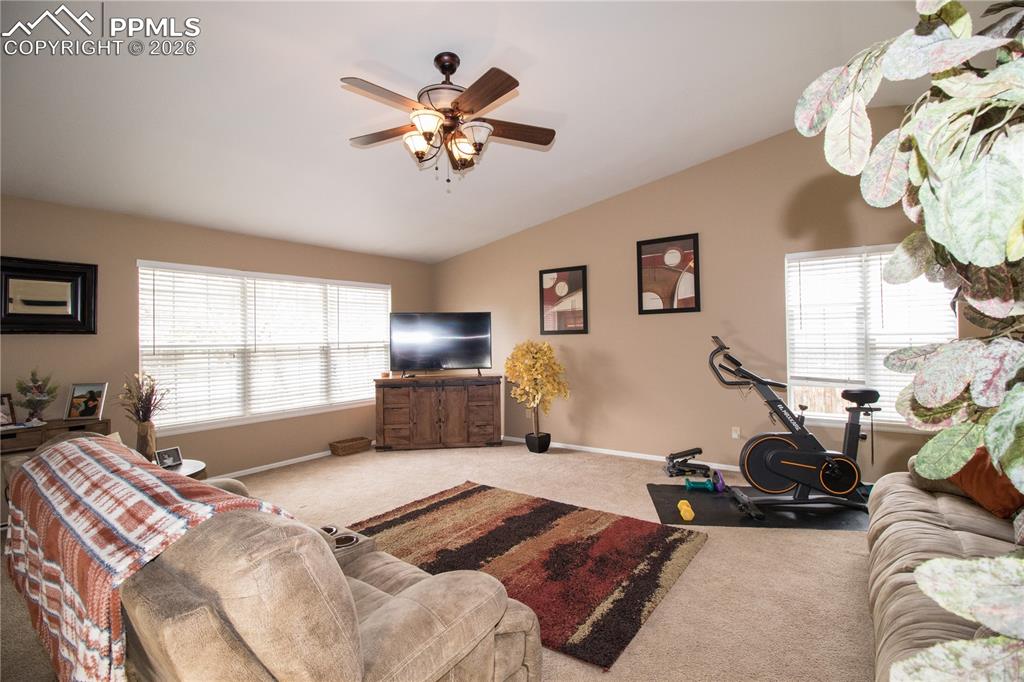 560 N Robinson Avenue Florence CO 81226