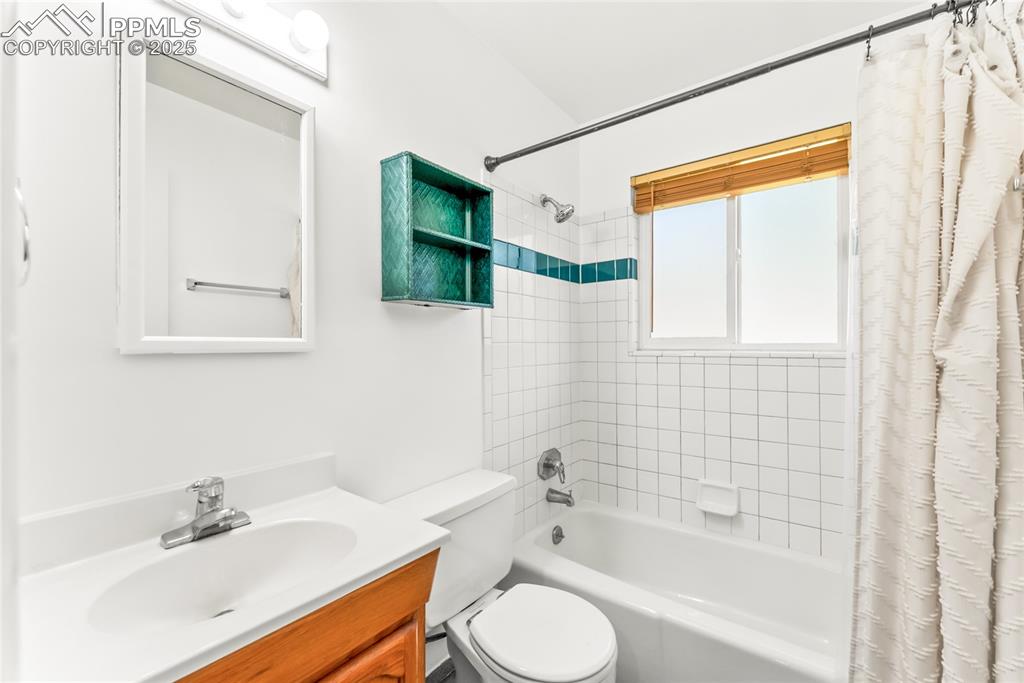 3118 E San Miguel Street Colorado Springs CO 80909