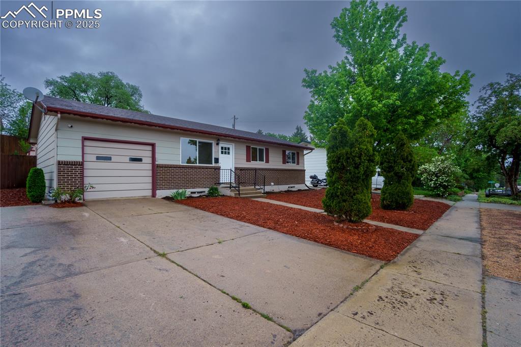 3118 E San Miguel Street Colorado Springs CO 80909
