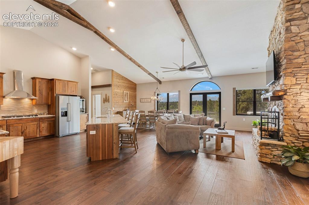 5542 North Road Divide CO 80814