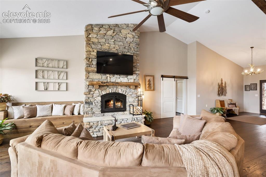 5542 North Road Divide CO 80814