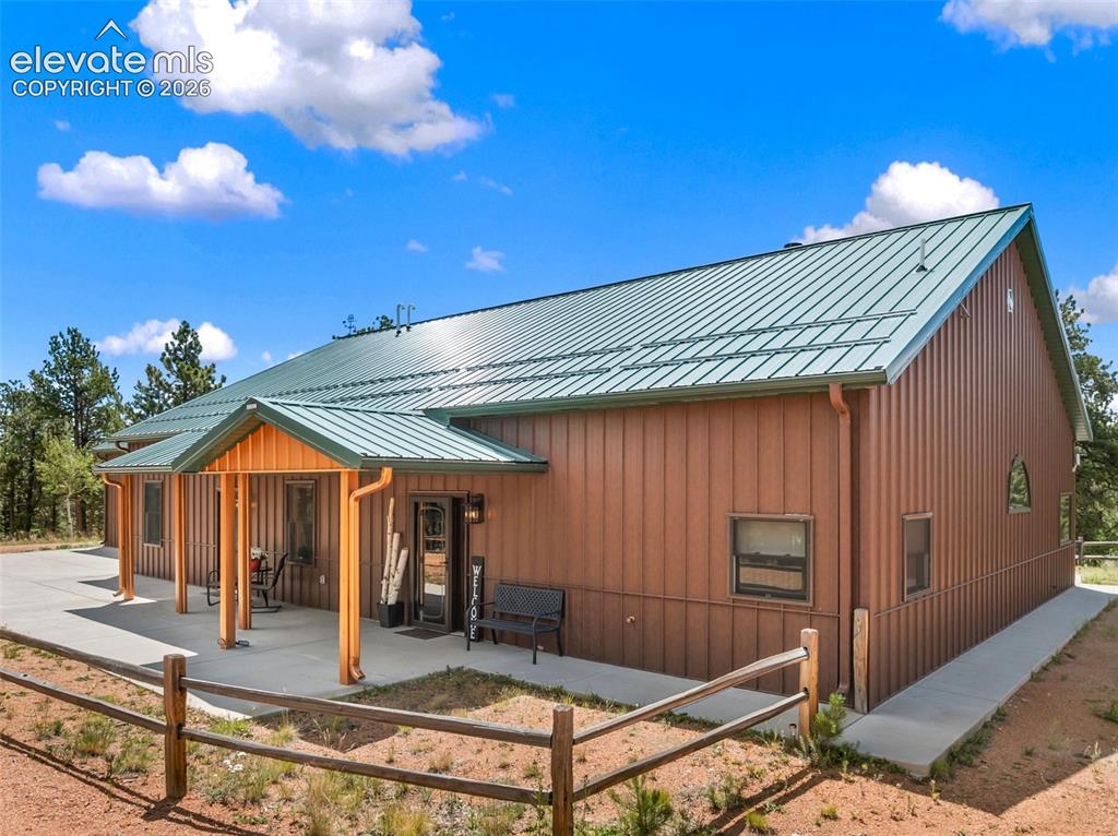 5542 North Road Divide CO 80814