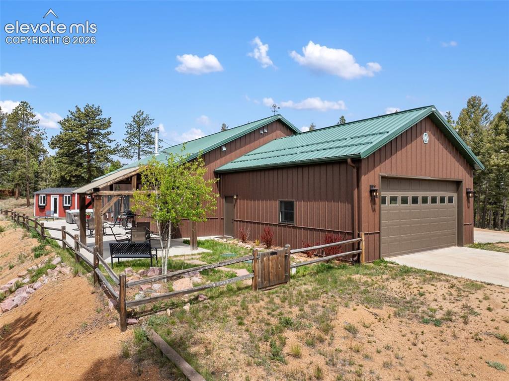 5542 North Road Divide CO 80814