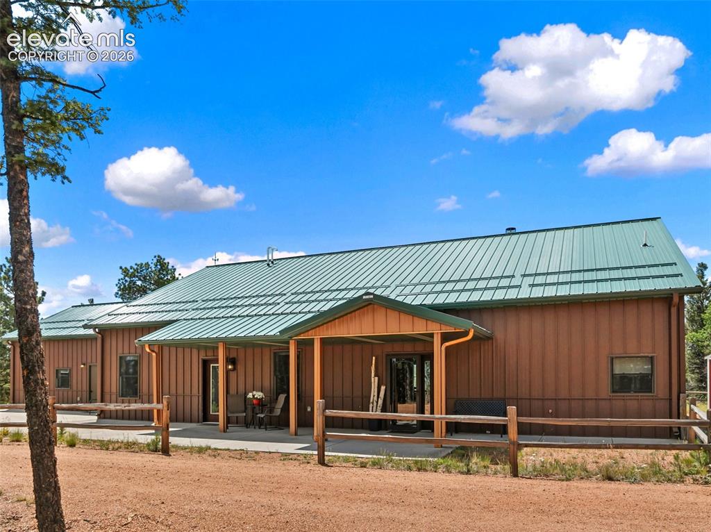 5542 North Road Divide CO 80814