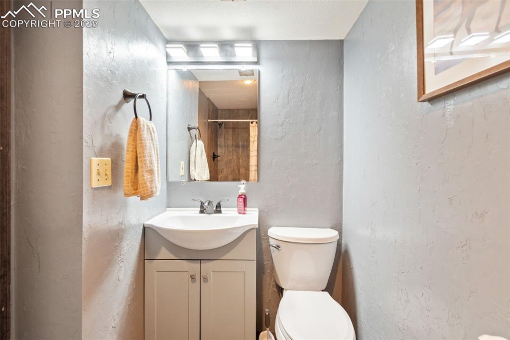 5160 Sapphire Drive Colorado Springs CO 80918