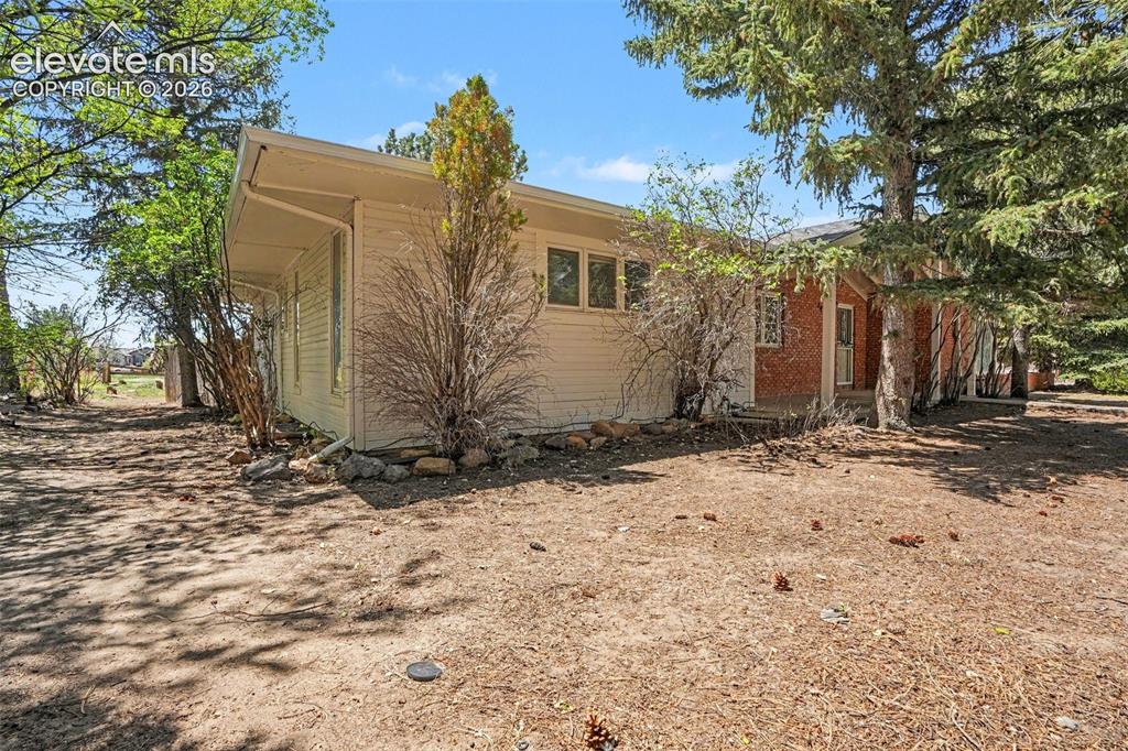 145 Huntington Beach Drive Colorado Springs CO 80921