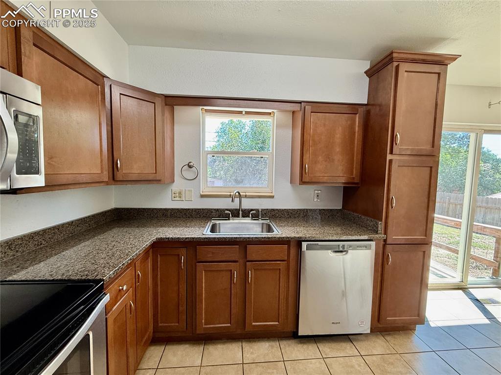 125 Ithaca Street Colorado Springs CO 80911