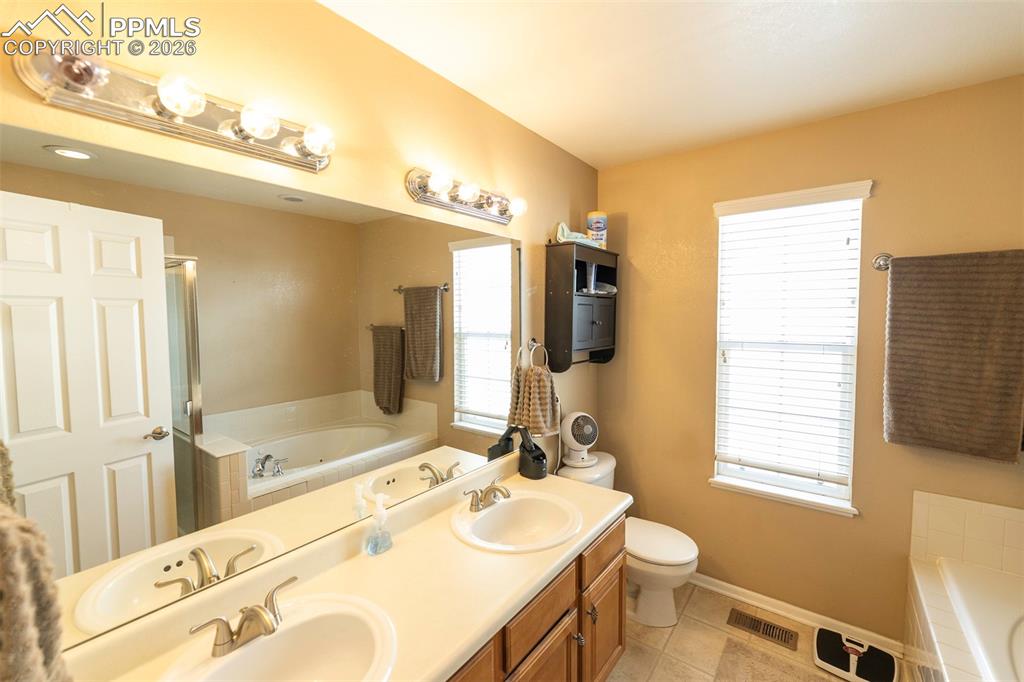 7869 Parsonage Lane Colorado Springs CO 80951