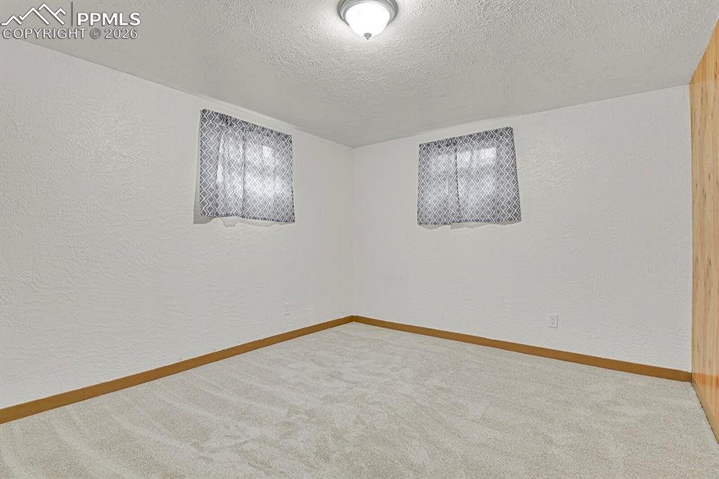 906 Bowser Drive Colorado Springs CO 80909