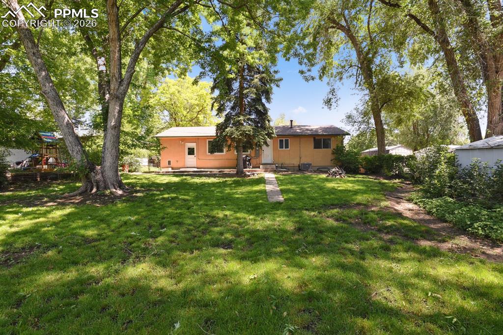 906 Bowser Drive Colorado Springs CO 80909