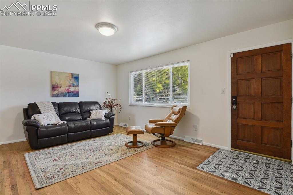 906 Bowser Drive Colorado Springs CO 80909