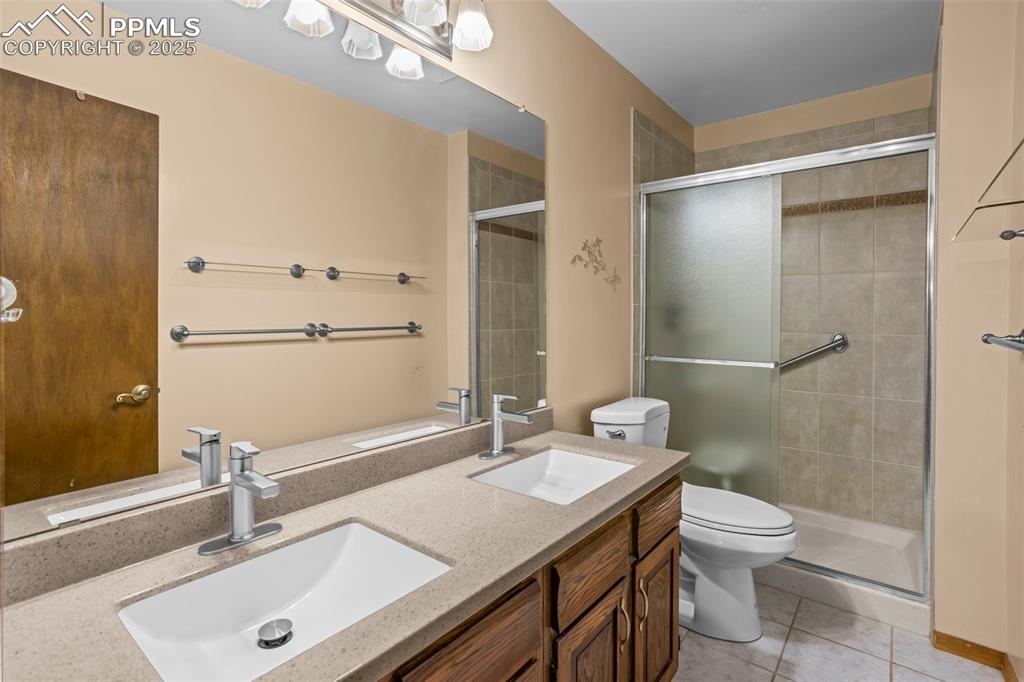 2430 Zane Circle Colorado Springs CO 80909