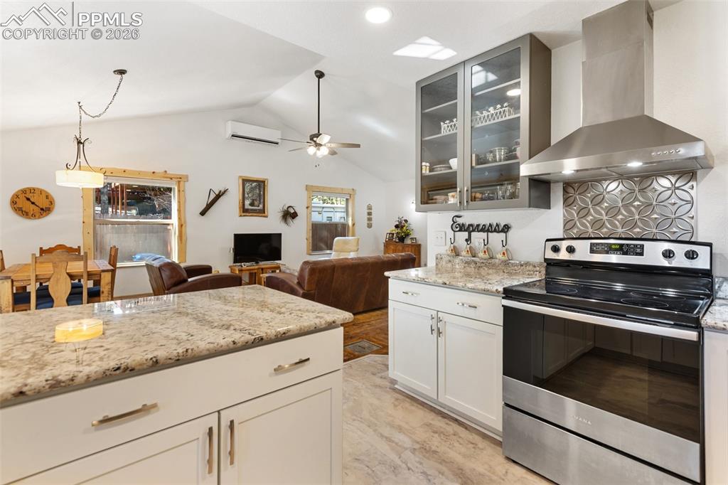 305 N Walnut Street Woodland Park CO 80863