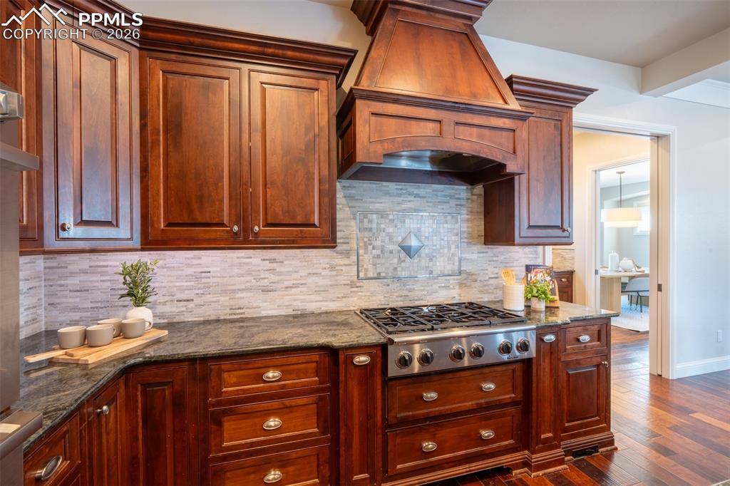 1575 Vine Cliff Heights Colorado Springs CO 80921