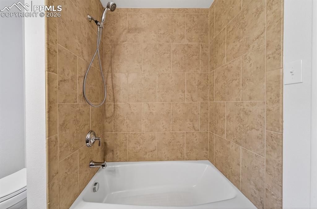 138 Rainbow Place Colorado Springs CO 80906