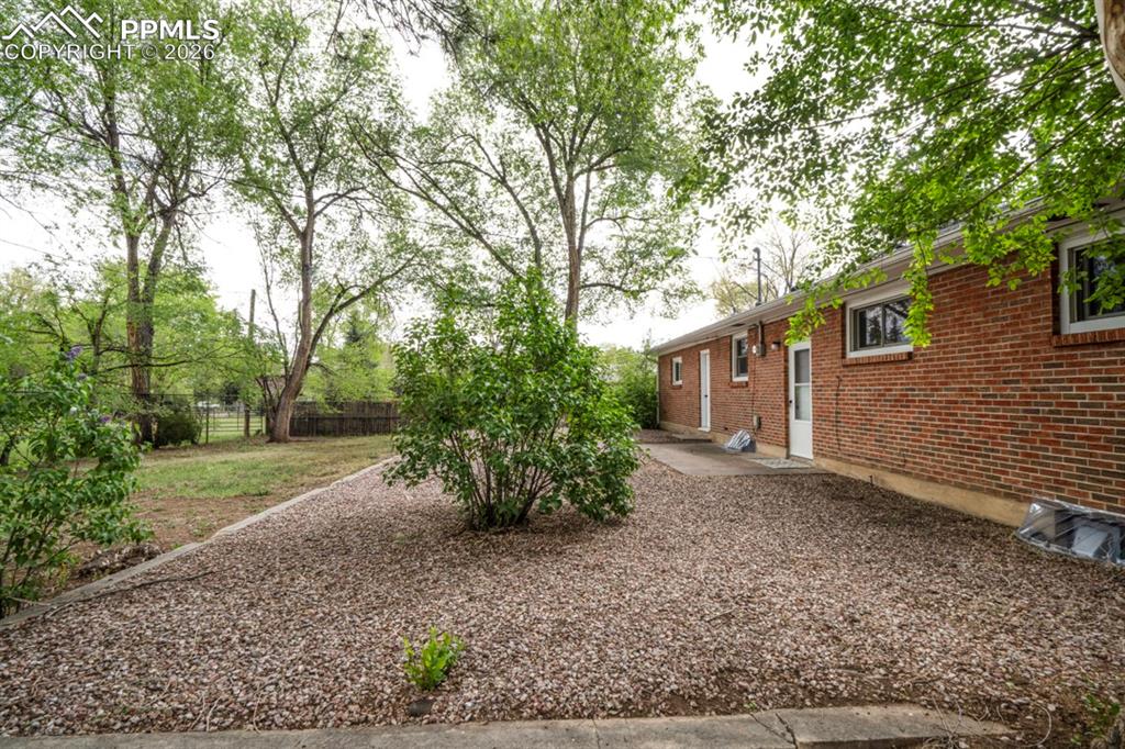 138 Rainbow Place Colorado Springs CO 80906