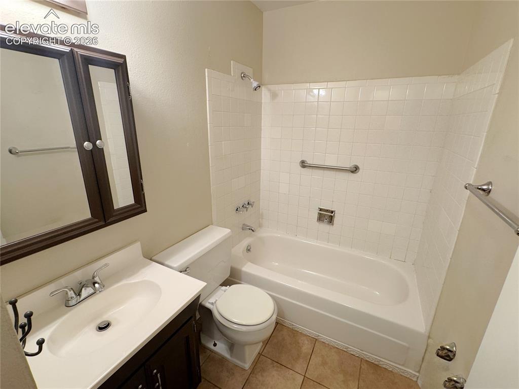 1227 Osgood Road Colorado Springs CO 80915
