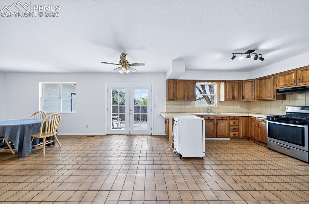 204 Byron Drive Colorado Springs CO 80910