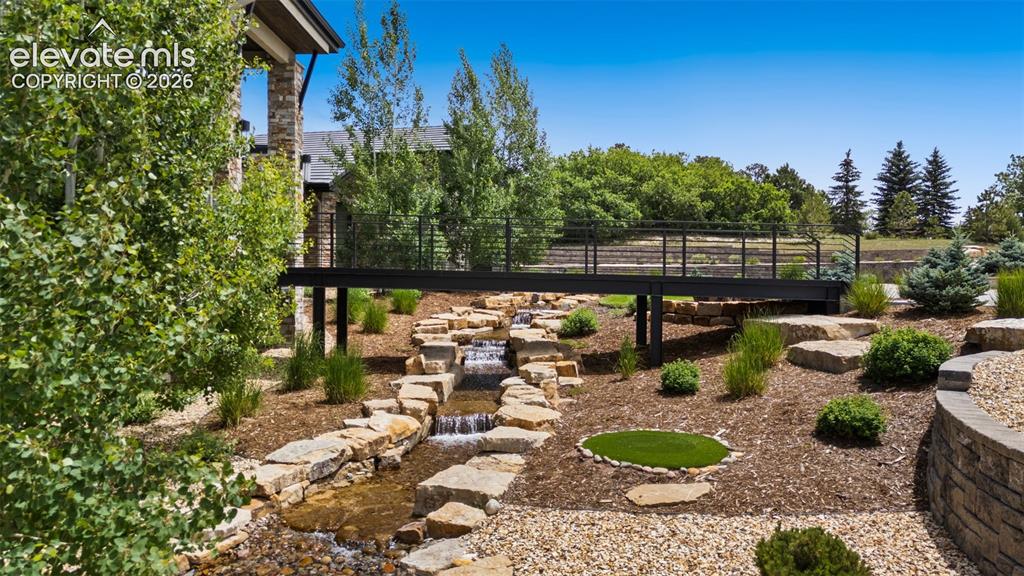 1484 Vine Cliff Heights Colorado Springs CO 80921
