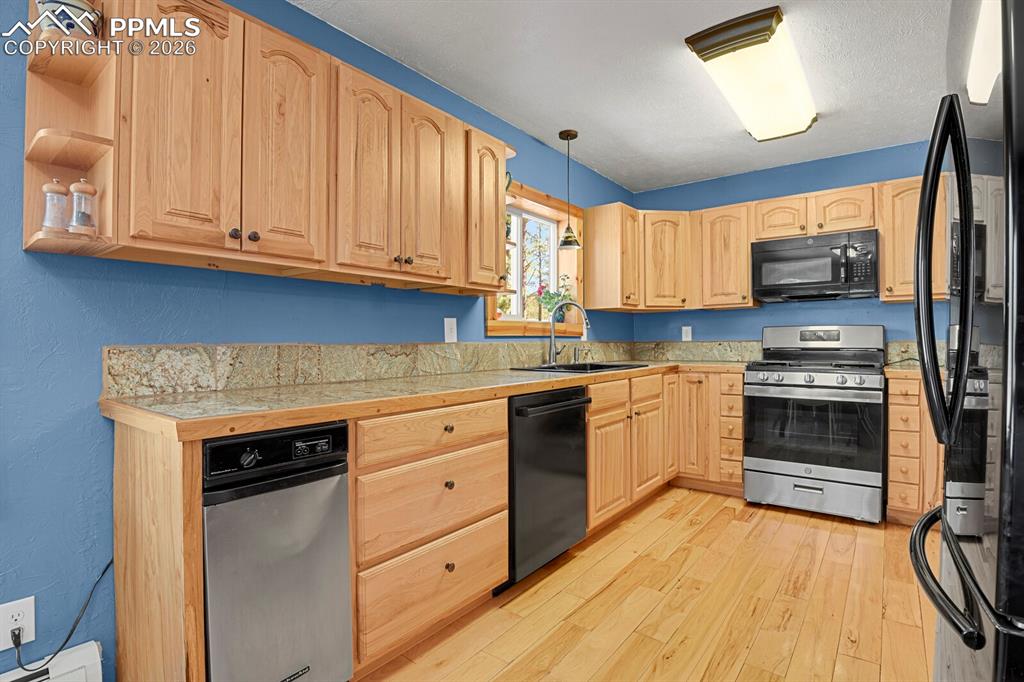 881 Trail Creek Road Lake George CO 80827