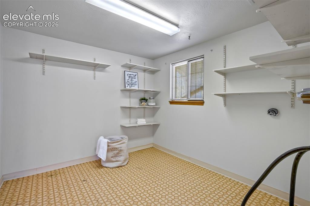 2160 Sather Drive Colorado Springs CO 80915