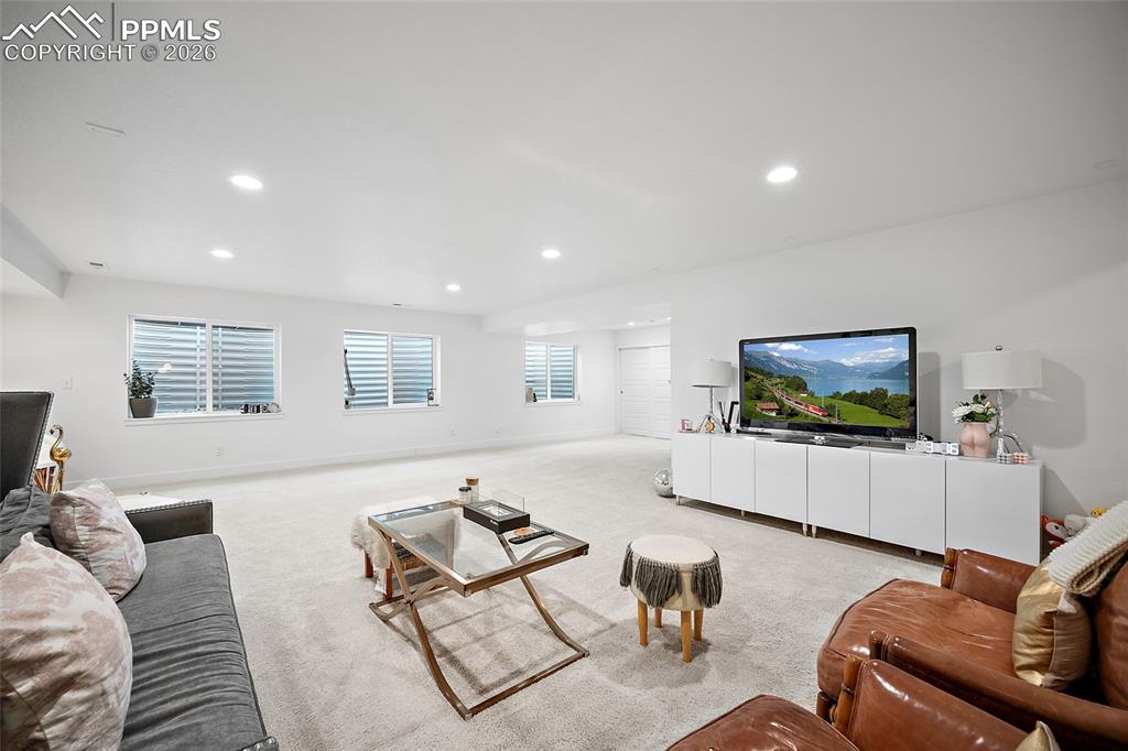 6518 Cumbre Vista Way Colorado Springs CO 80924