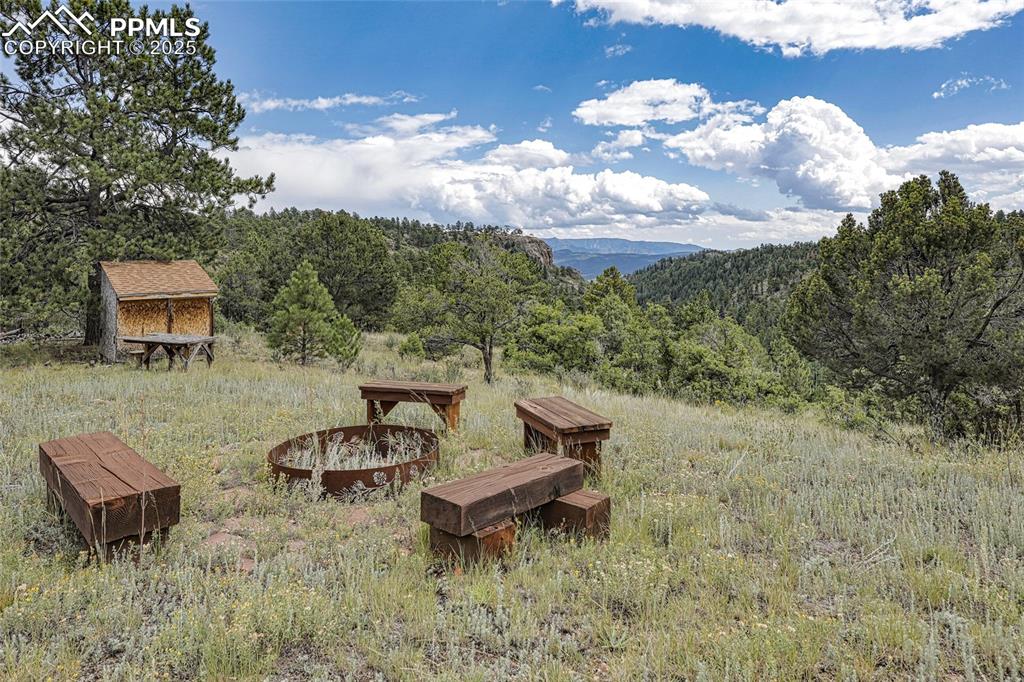 62 Cheyenne Road Florissant CO 80816