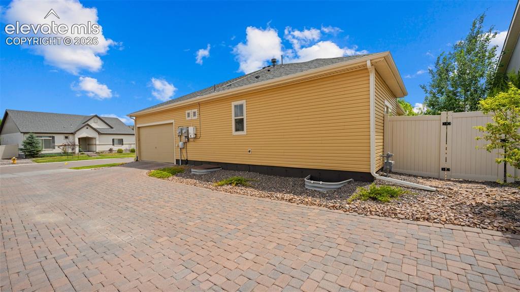 6724 Golden Briar Lane Colorado Springs CO 80927