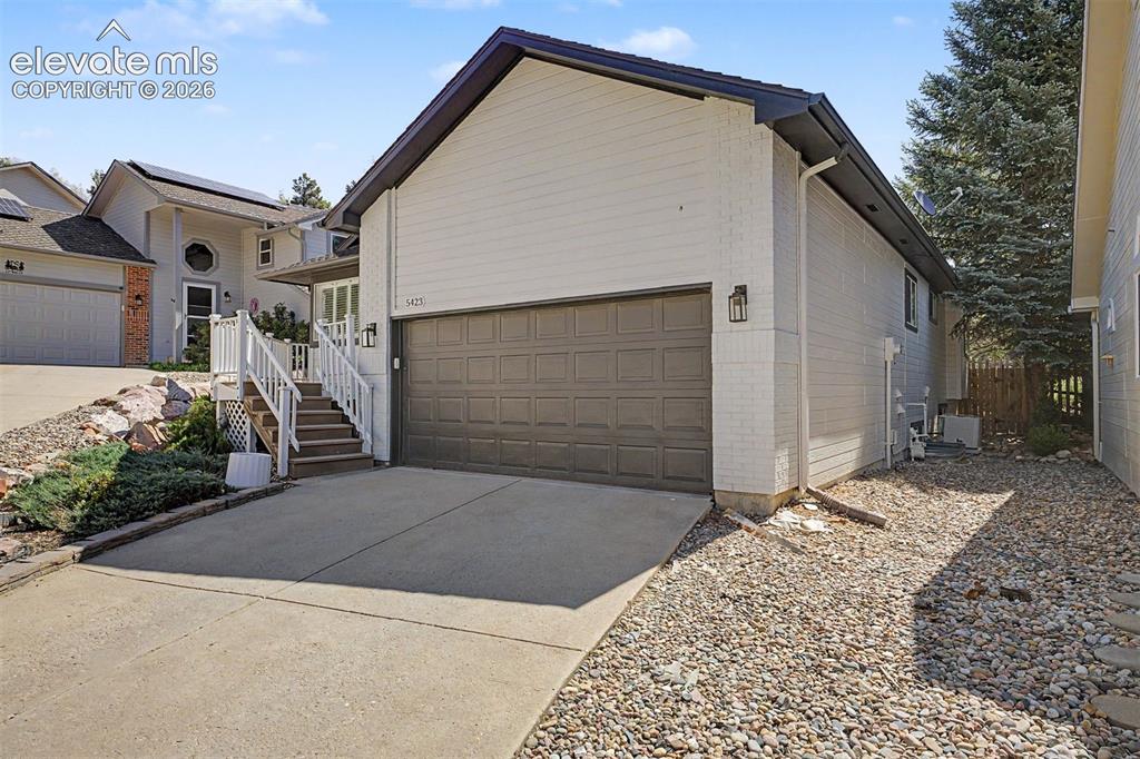 5423 Lions Gate Lane Colorado Springs CO 80919
