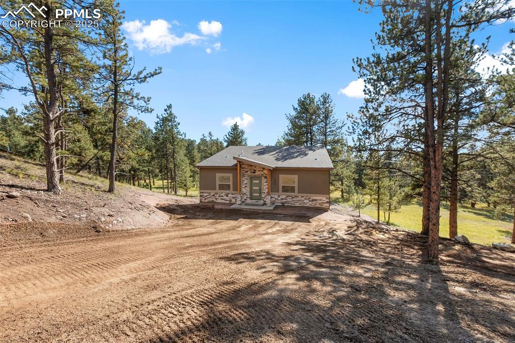 240 N Mountain Estates Road Florissant CO 80816
