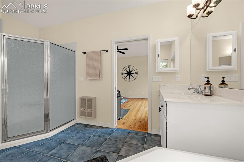 25 Leaming Road Colorado Springs CO 80906
