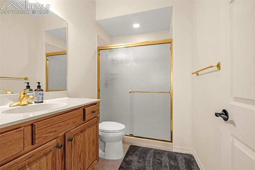 25 Leaming Road Colorado Springs CO 80906