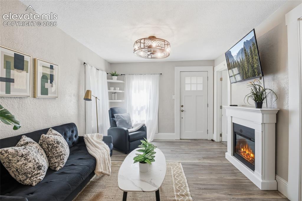816 Sunset Road Colorado Springs CO 80909