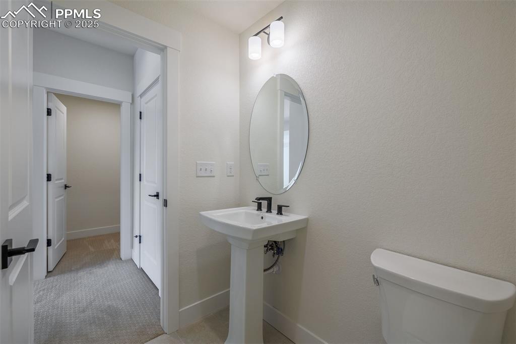 1145 Almagre Heights Colorado Springs CO 80904