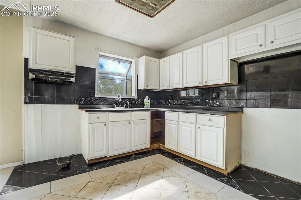 2335 Cather Circle Colorado Springs CO 80916