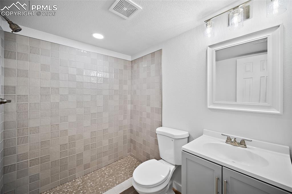 935 War Eagle Drive Colorado Springs CO 80919