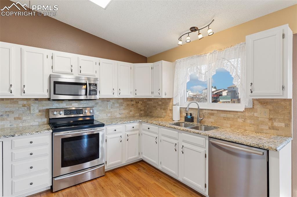 565 Camrose Court Colorado Springs CO 80911
