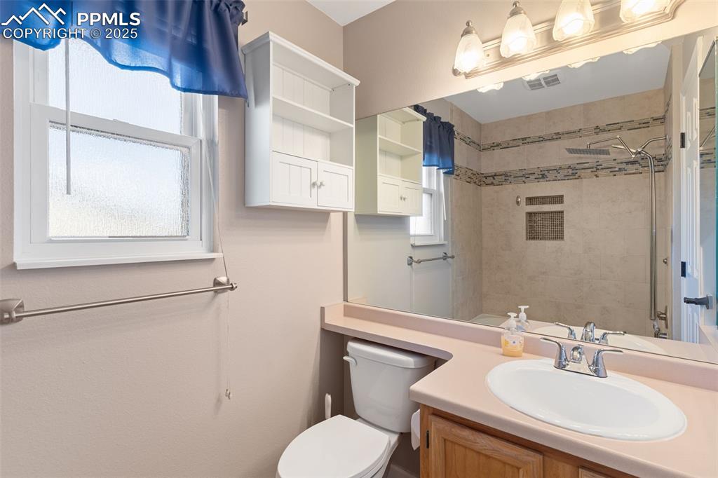565 Camrose Court Colorado Springs CO 80911